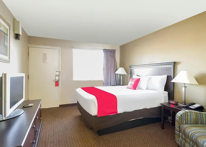 Mho Eloy Near I-10 Hotel 2*
